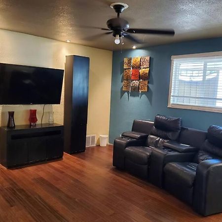 Spacious West El Paso 19 Min From Airport, Fort Bliss Military Base Kültér fotó