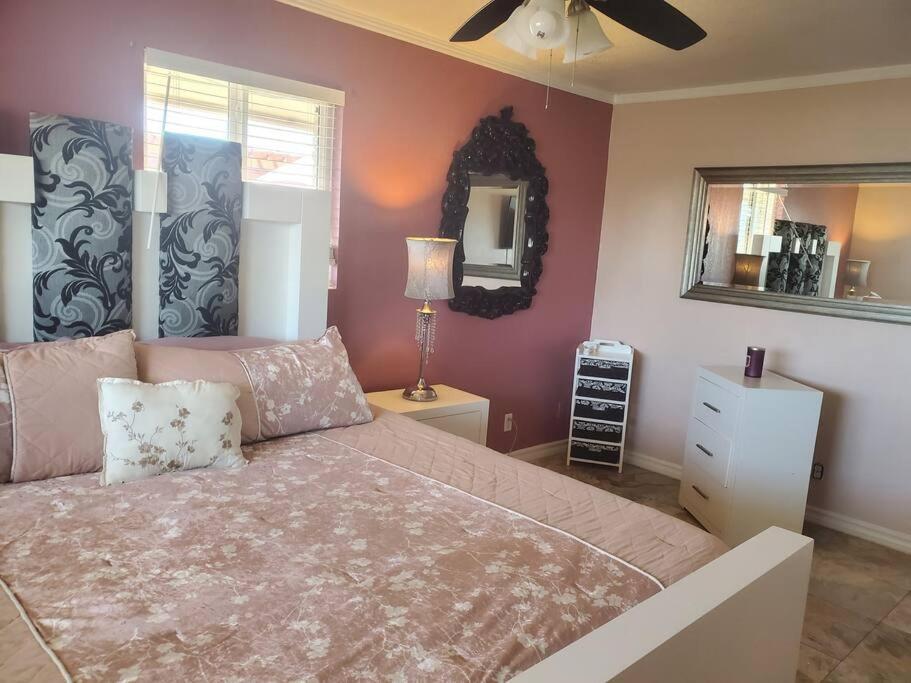 Spacious West El Paso 19 Min From Airport, Fort Bliss Military Base Kültér fotó